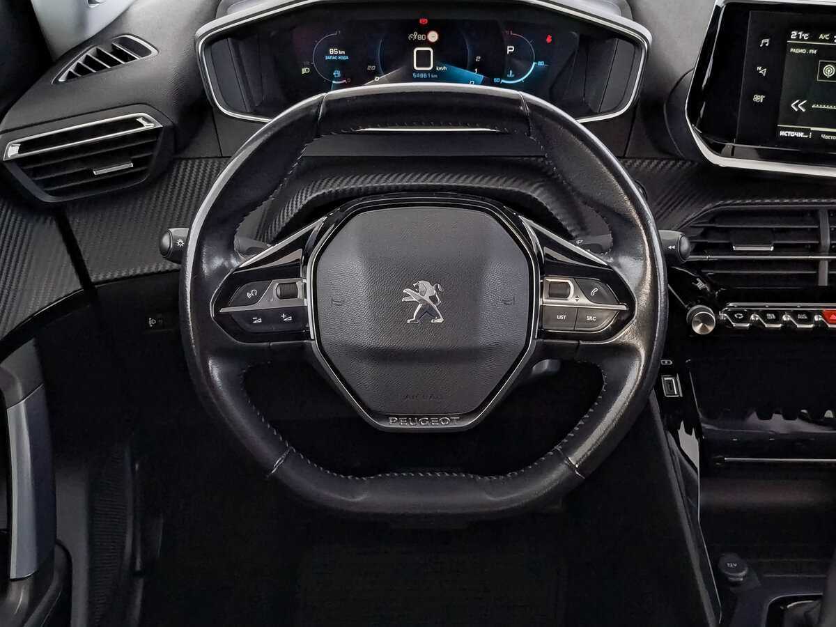 Купить Peugeot 2008 6AT, 2020, 54 859 км, фото №18