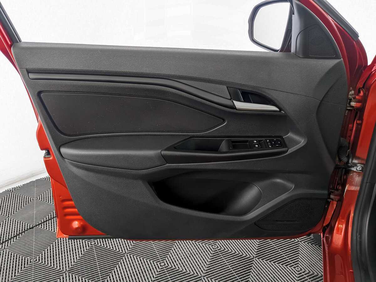 Купить Lada (ВАЗ) Vesta SW, 2021, 68 280 км, фото №15