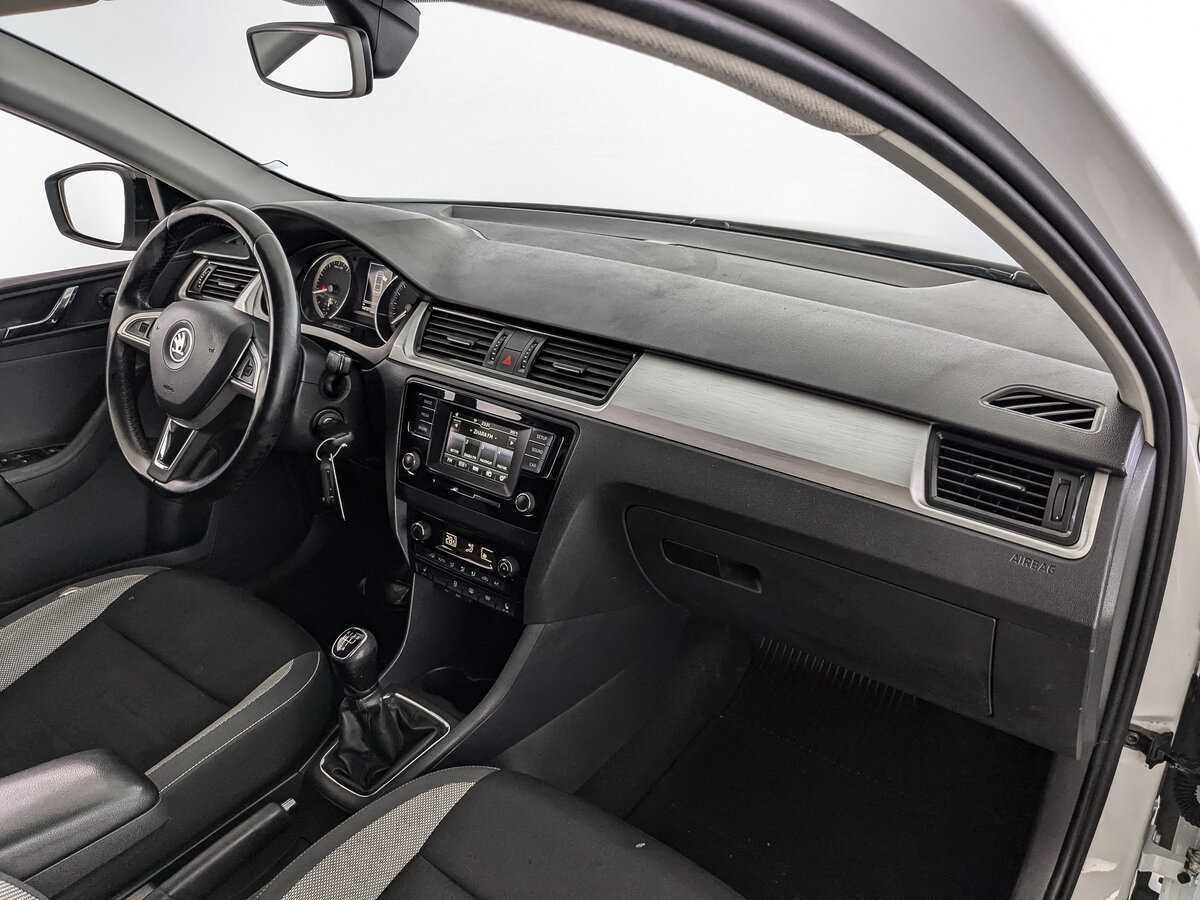 Купить Skoda Rapid, 2017, 147 008 км, фото №9