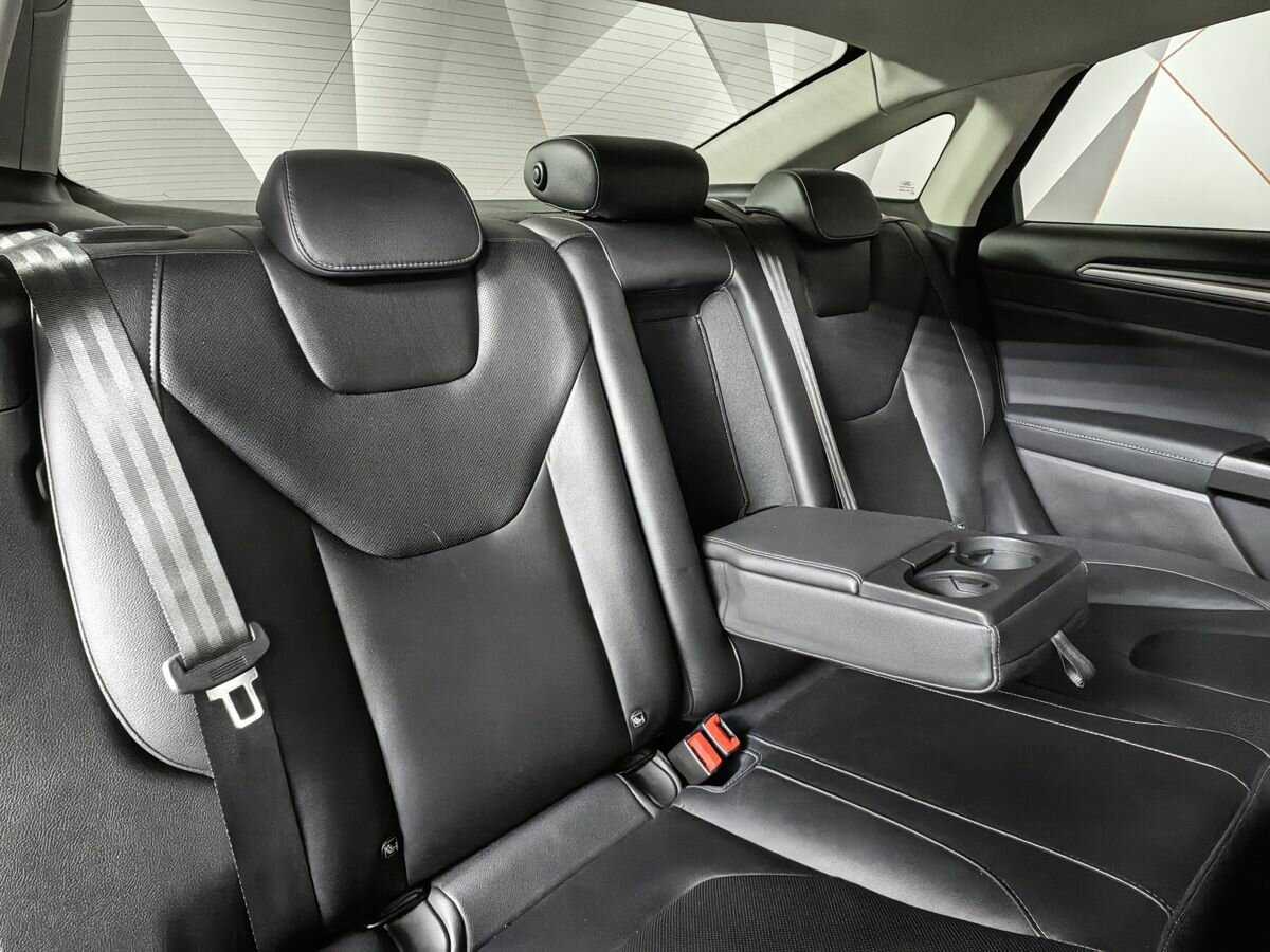 Купить Ford Mondeo, 2018, 79 946 км, фото №13