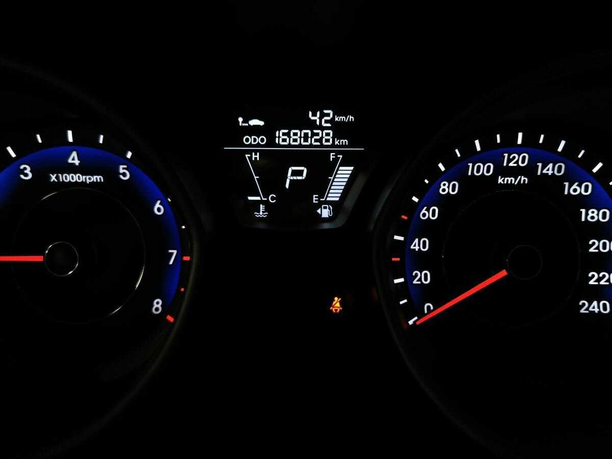 Купить Hyundai Elantra, 2012, 167 801 км, фото №16