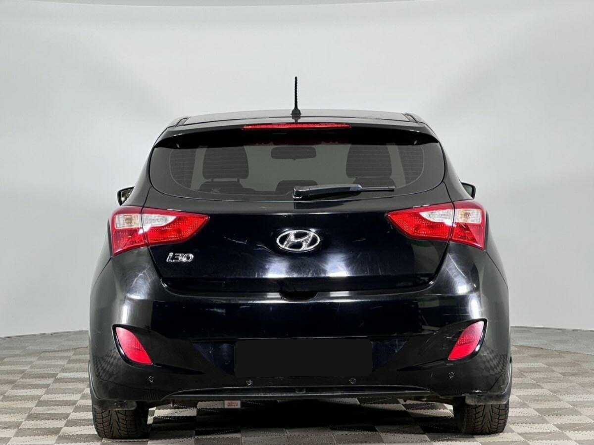 Купить Hyundai i30, 2014, 182 935 км, фото №4
