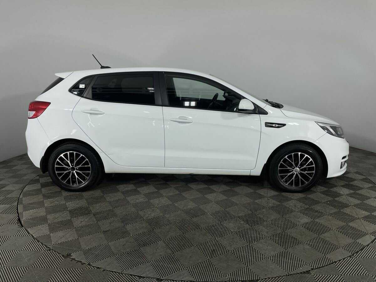 Купить Kia Rio, 2017, 73 846 км, фото №4