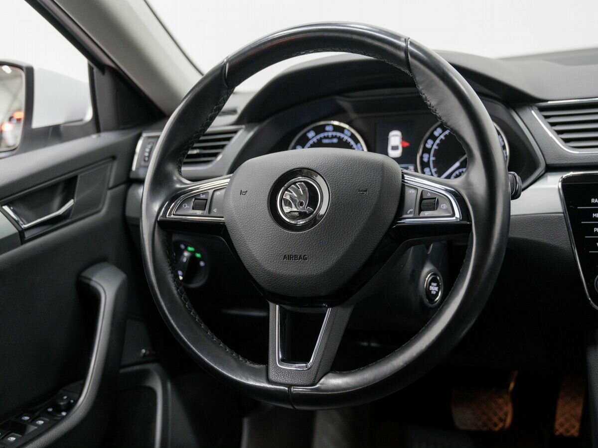 Купить Skoda Superb, 2018, 152 236 км, фото №12