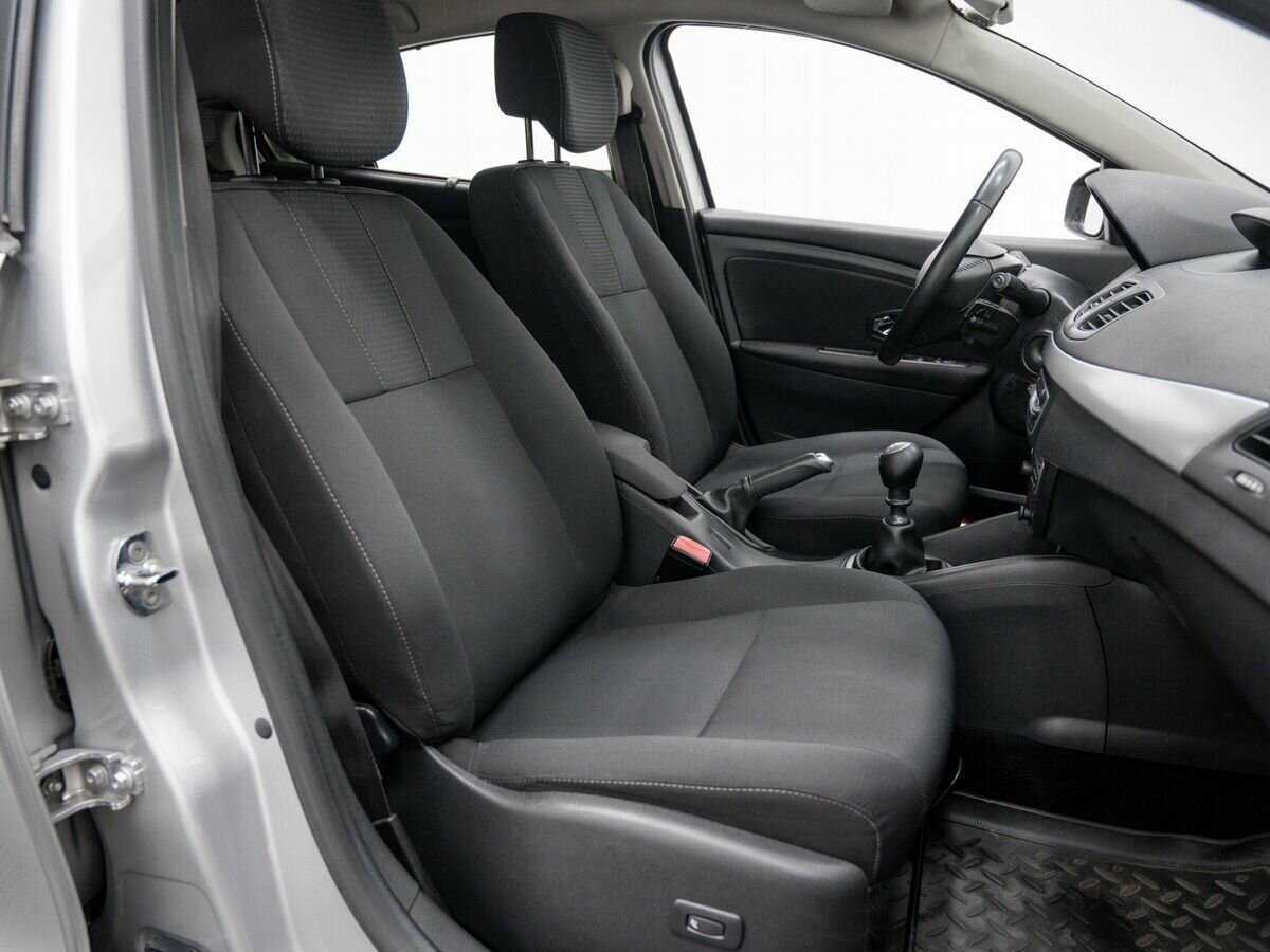 Купить Renault Fluence, 2013, 174 380 км, фото №8