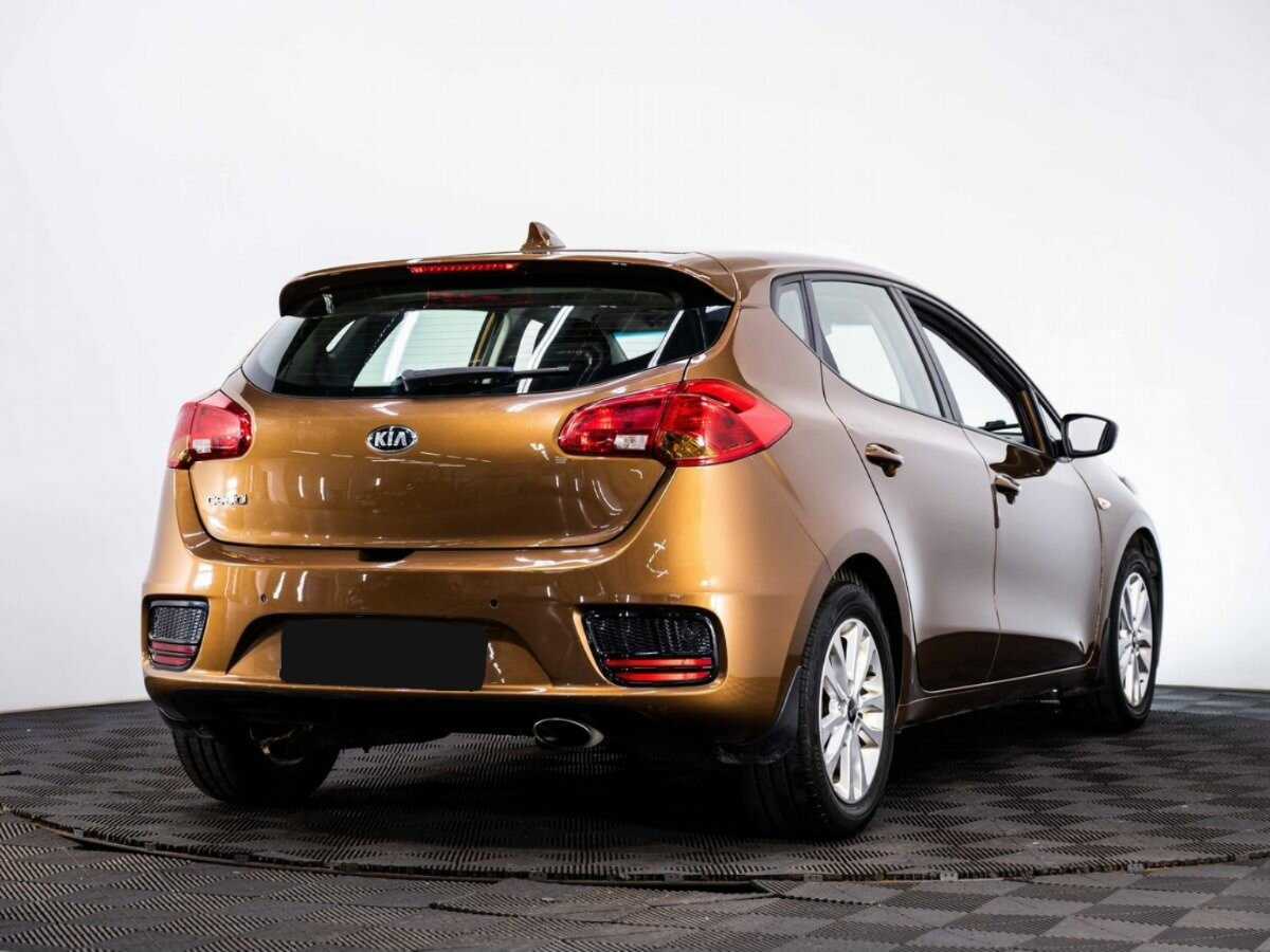 Купить Kia Ceed, 2017, 142 000 км, фото №6