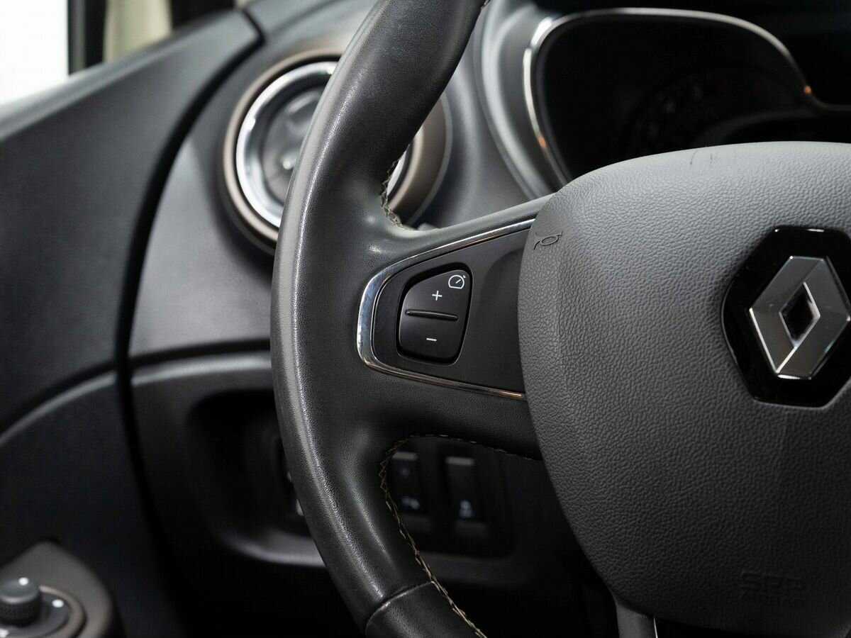 Купить Renault Kaptur, 2018, 100 000 км, фото №16