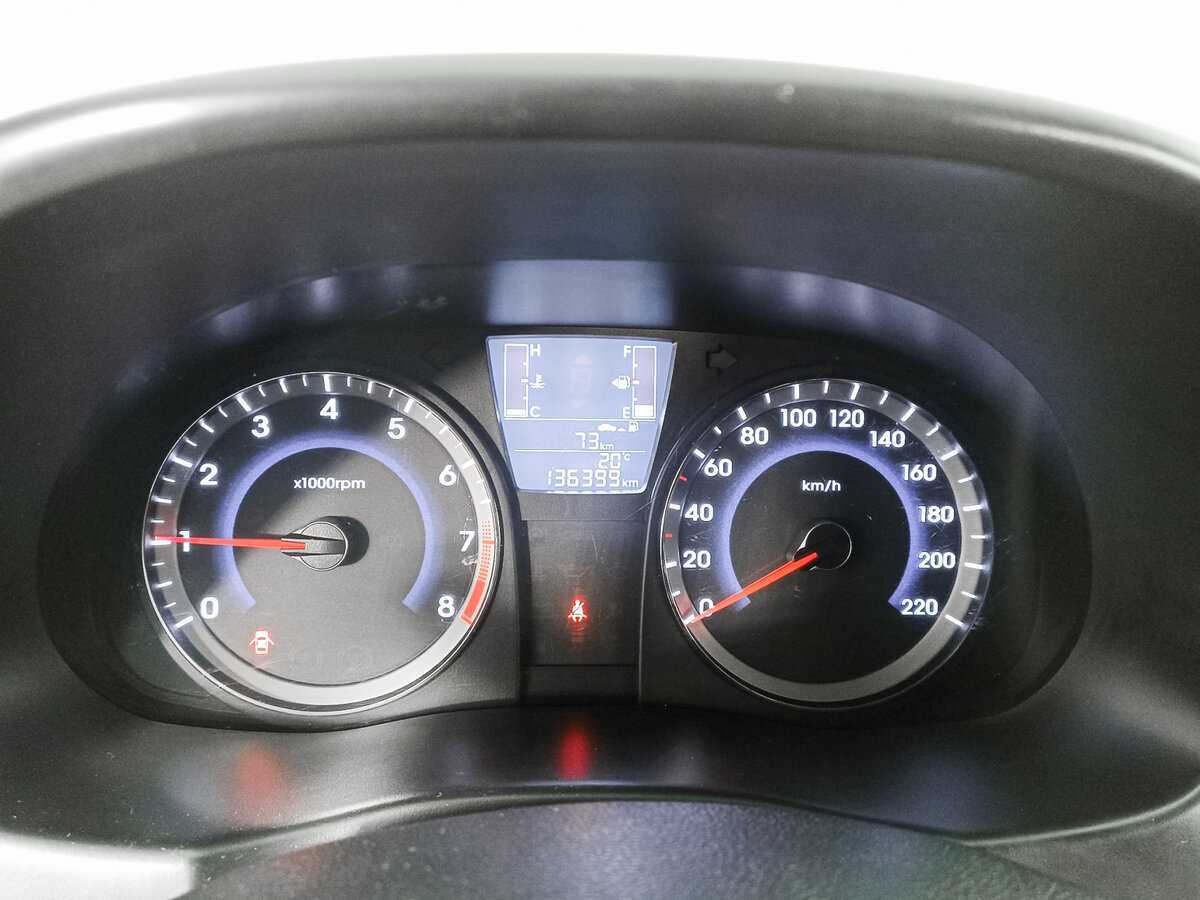 Купить Hyundai Solaris, 2015, 136 002 км, фото №11