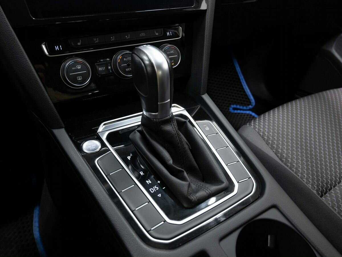 Купить Volkswagen Passat DSG6, 2017, 161 362 км, фото №22