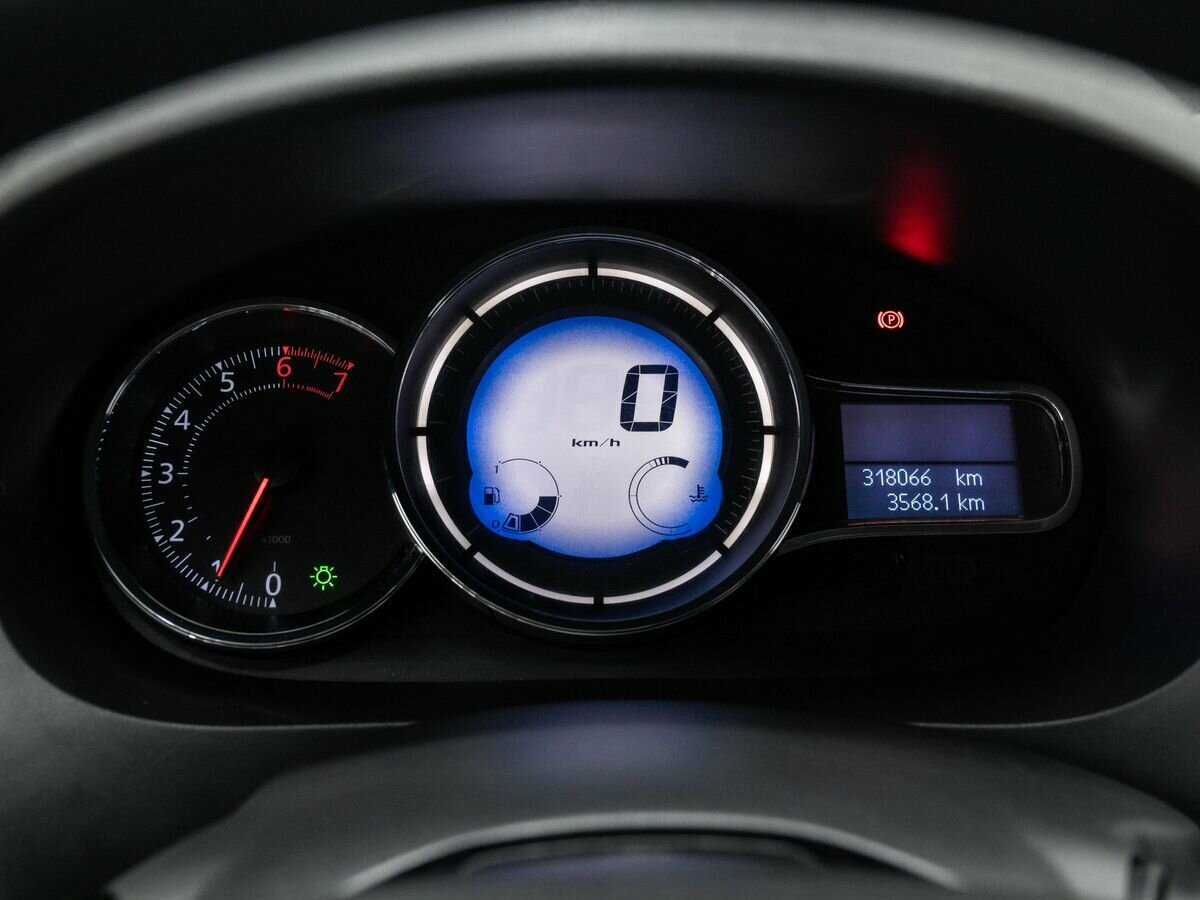 Купить Renault Fluence, 2013, 315 000 км, фото №14