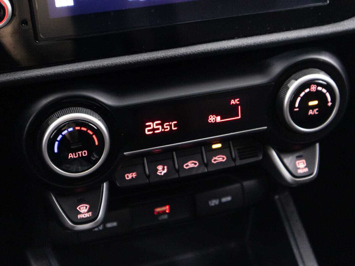 Купить Kia Rio, 2021, 141 052 км, фото №19