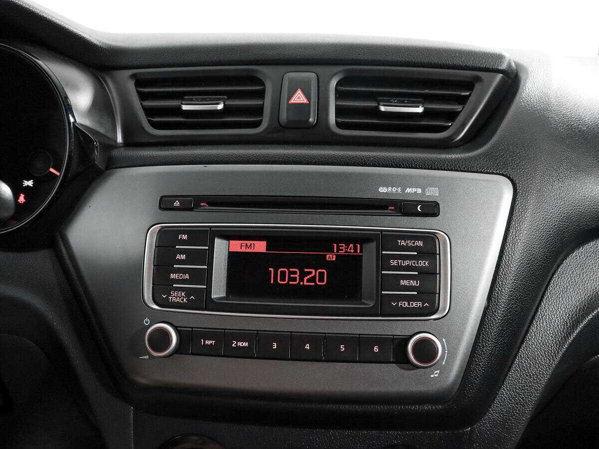 Купить Kia Rio, 2015, 108 938 км, фото №11