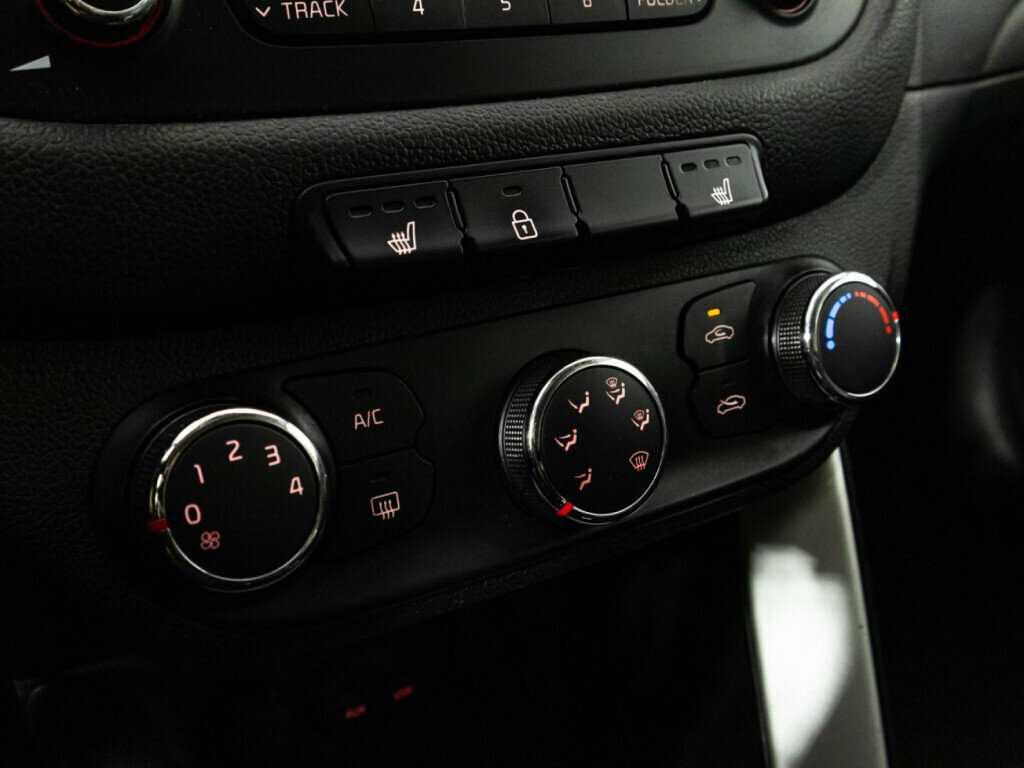 Купить Kia Ceed, 2012, 262 426 км, фото №15