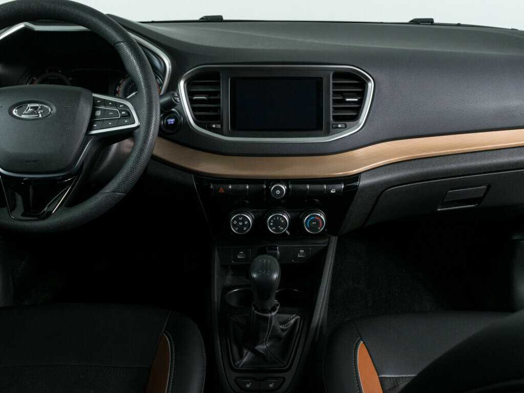 Купить Lada (ВАЗ) Vesta Cross, 2023, 13 577 км, фото №9