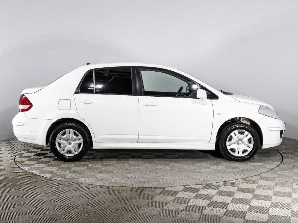 Купить Nissan Tiida, 2013, 107 912 км, фото №4