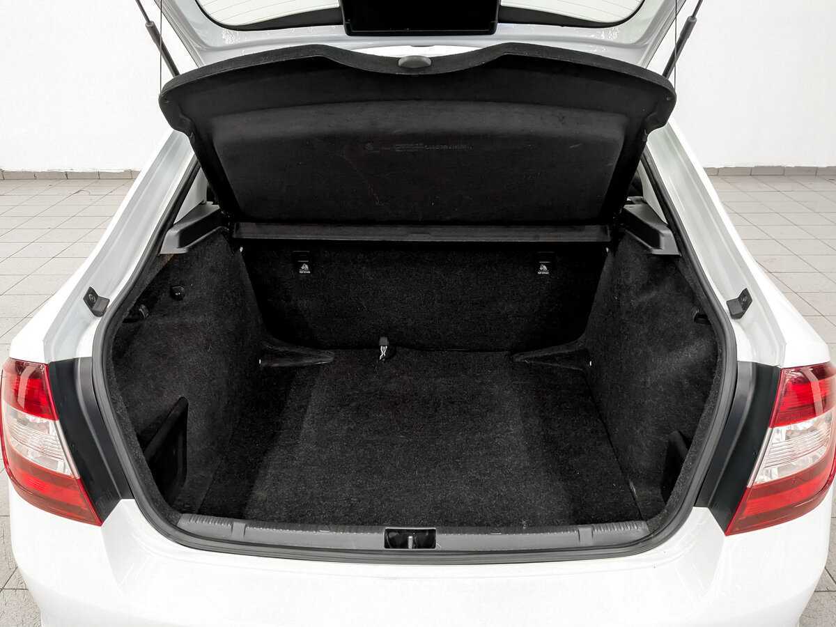 Купить Skoda Rapid, 2017, 176 367 км, фото №10