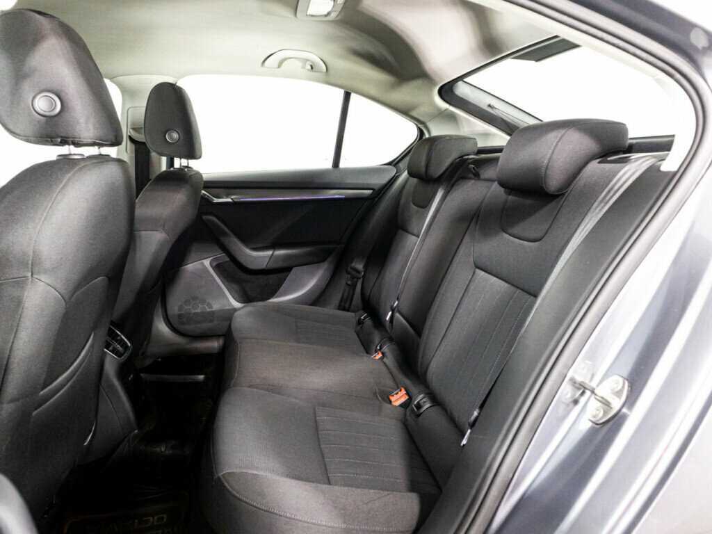 Купить Skoda Octavia, 2018, 55 727 км, фото №10