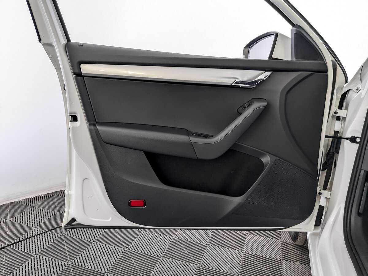 Купить Skoda Octavia, 2018, 56 162 км, фото №19