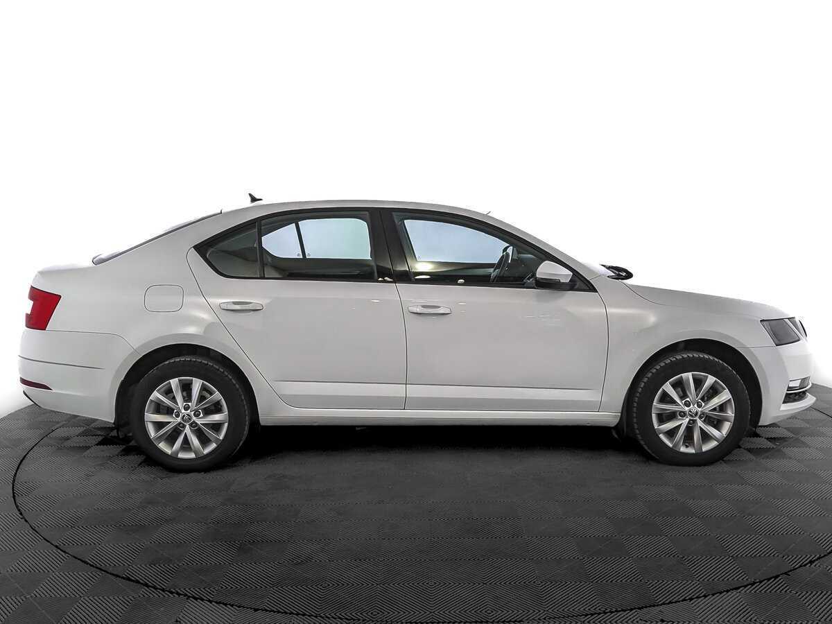 Купить Skoda Octavia, 2019, 147 437 км, фото №4
