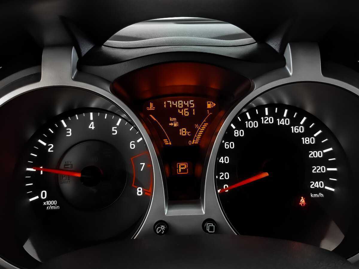 Купить Nissan Juke, 2012, 174 840 км, фото №14