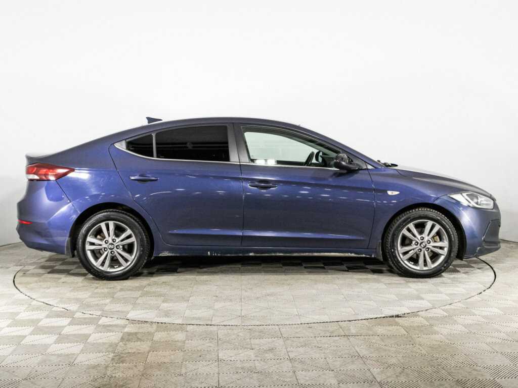 Купить Hyundai Elantra, 2017, 205 697 км, фото №4