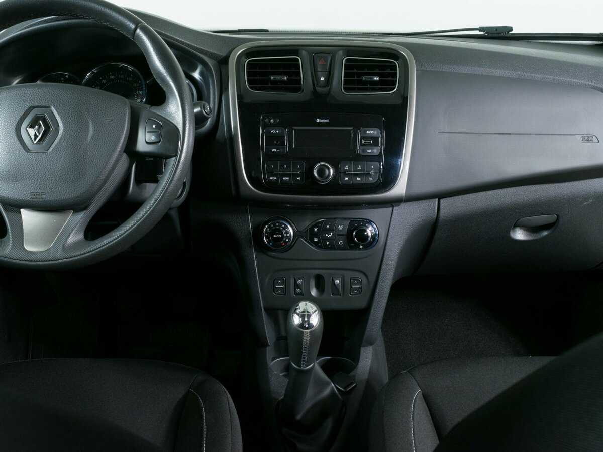 Купить Renault Sandero Stepway, 2017, 120 708 км, фото №9