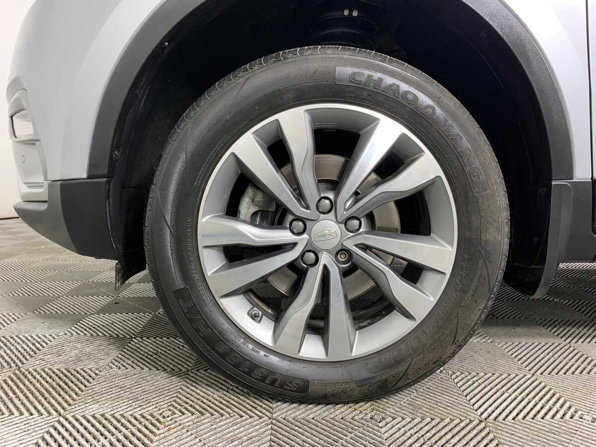 Купить Geely Atlas, 2021, 81 122 км, фото №9