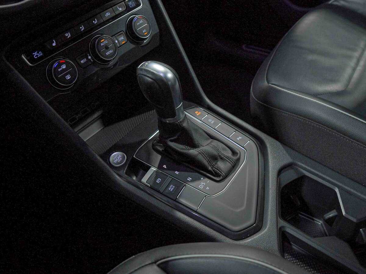 Купить Volkswagen Tiguan, 2018, 144 068 км, фото №10