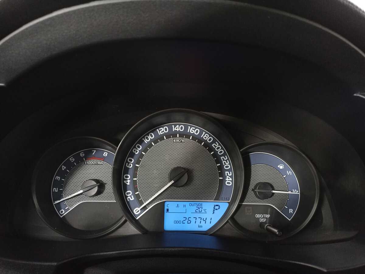 Купить Toyota Corolla, 2013, 267 741 км, фото №13