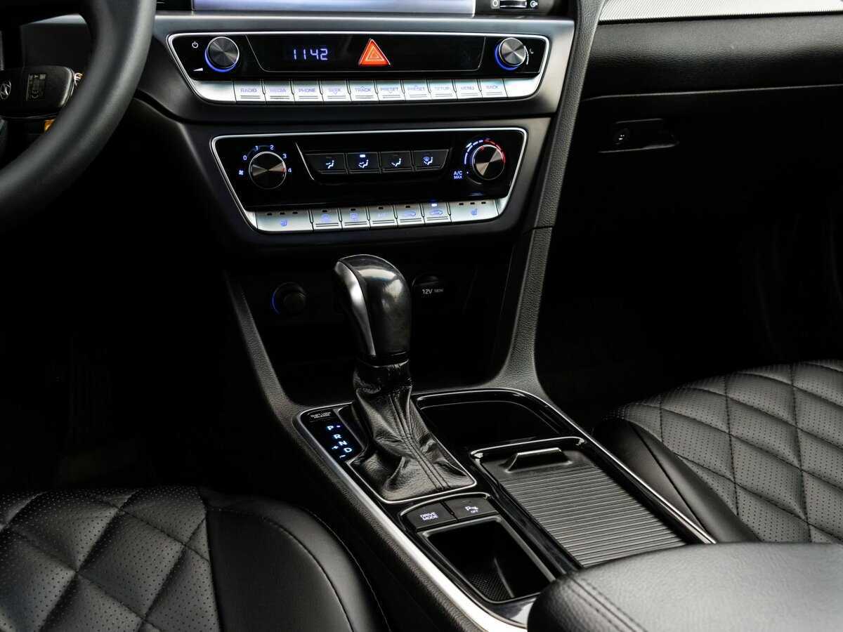Купить Hyundai Sonata, 2019, 120 985 км, фото №16