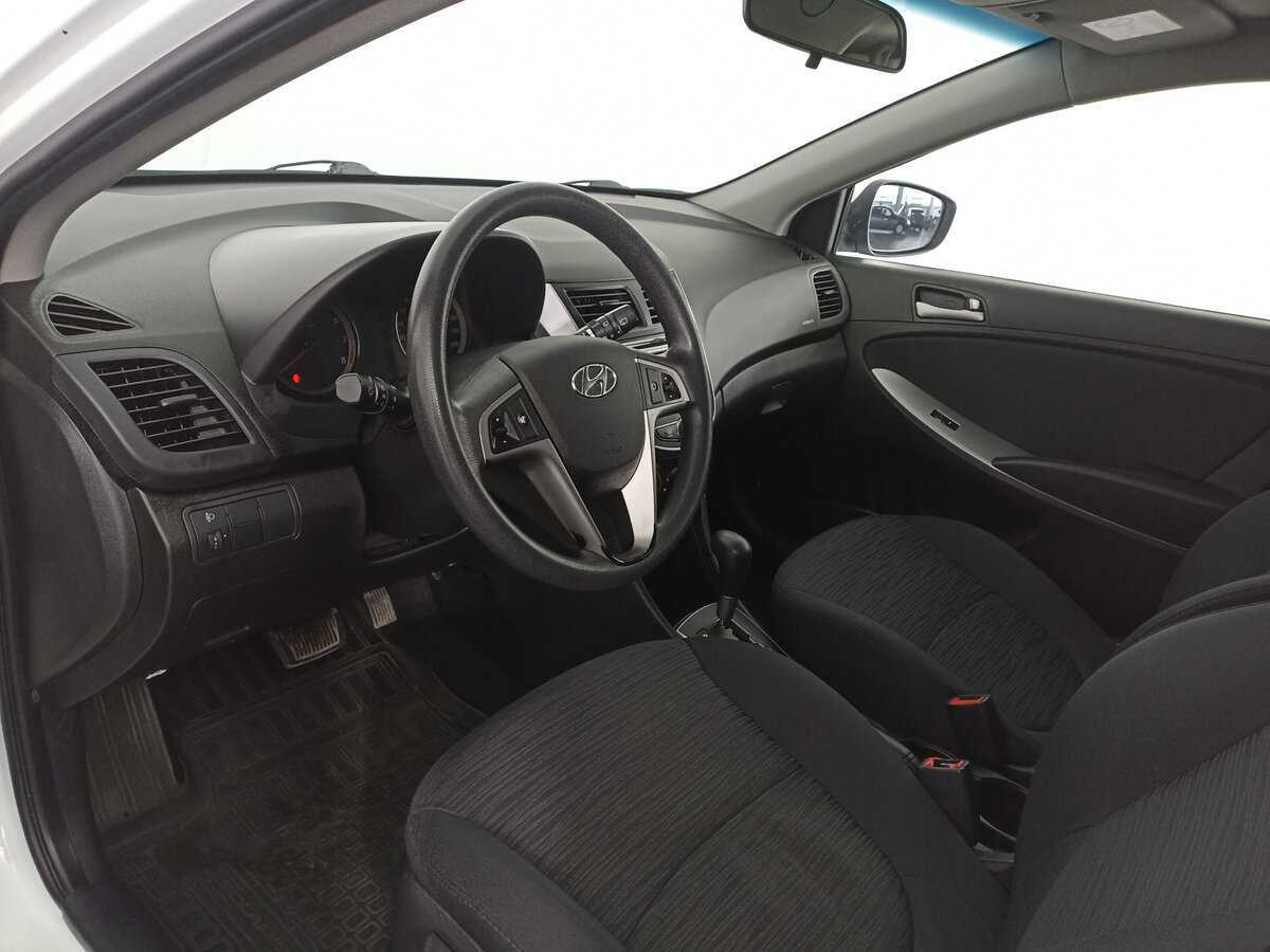 Купить Hyundai Solaris, 2016, 96 182 км, фото №13