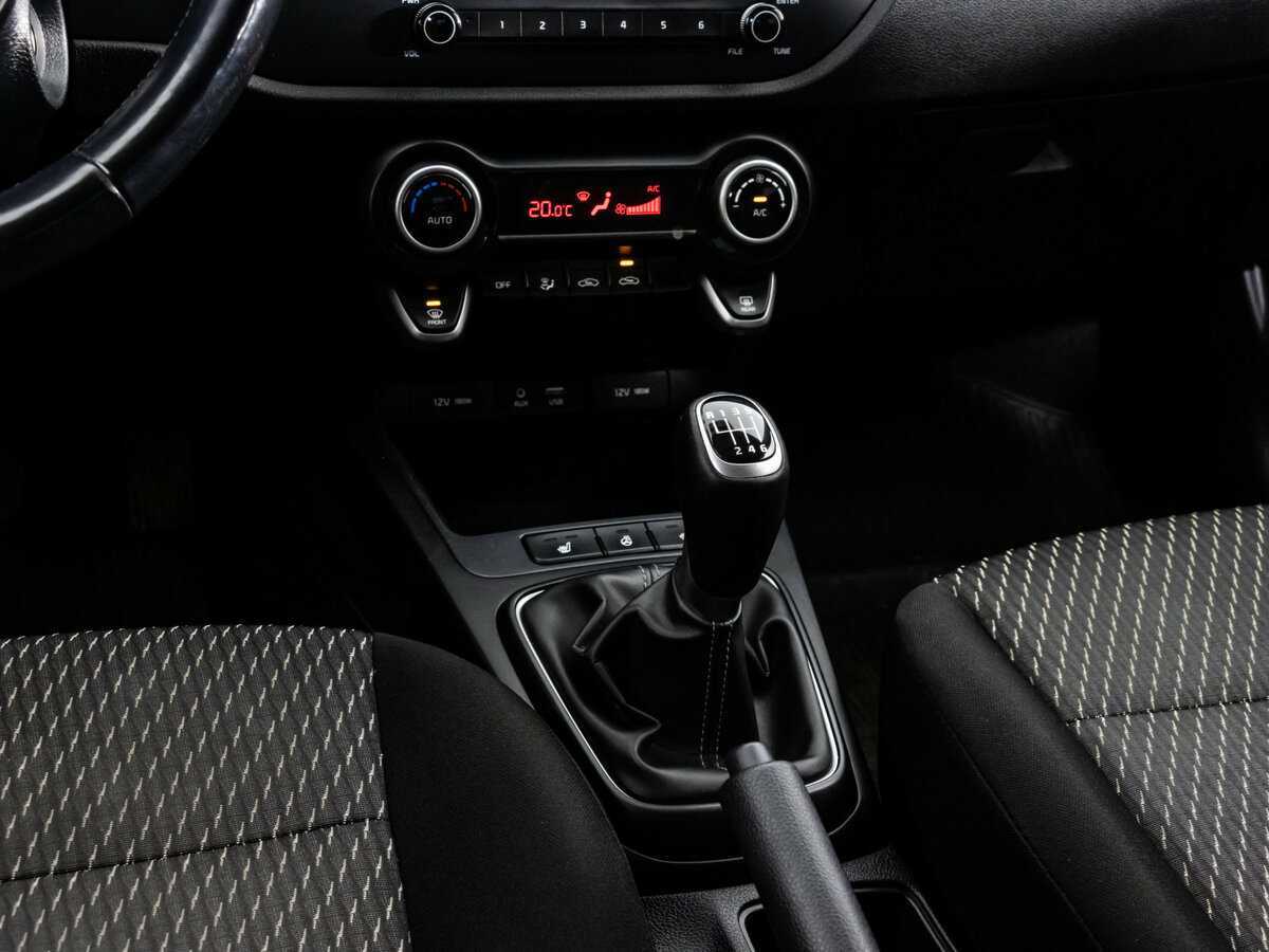 Купить Kia Rio, 2018, 119 409 км, фото №13