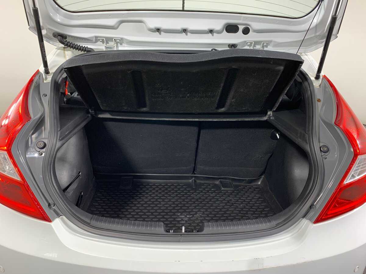 Купить Hyundai Solaris, 2016, 83 205 км, фото №20