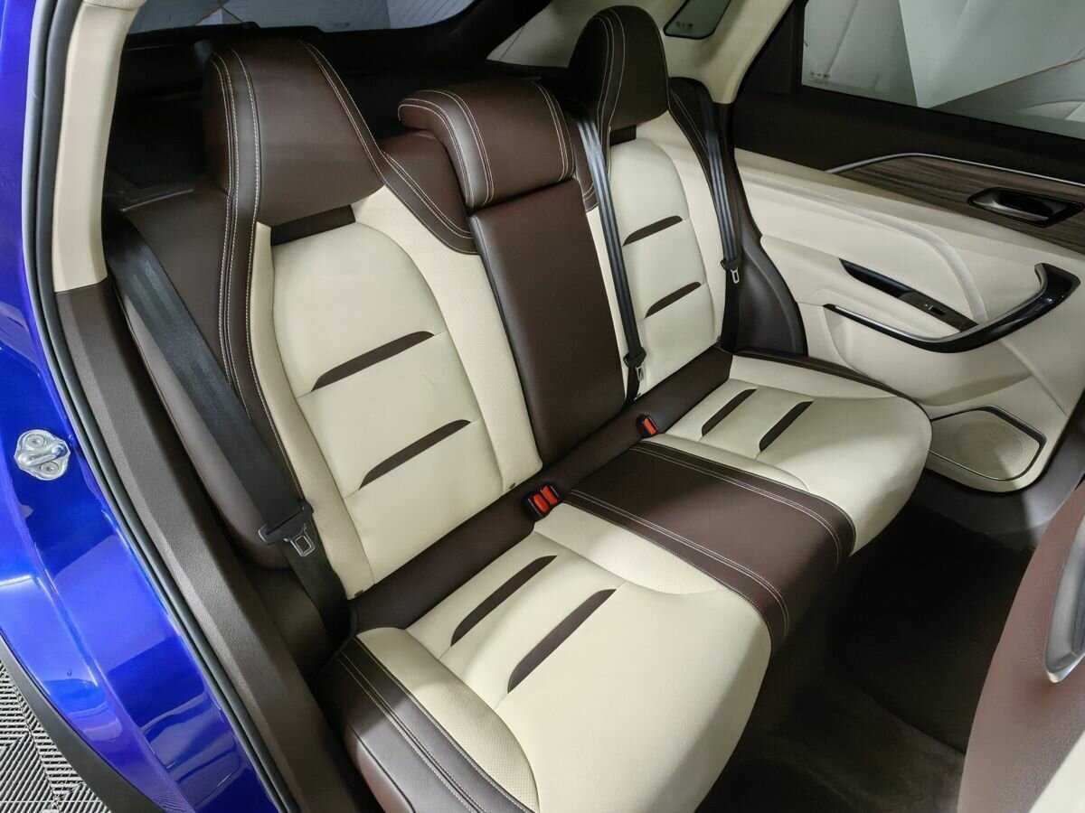 Купить FAW Bestune T77, 2022, 33 108 км, фото №13