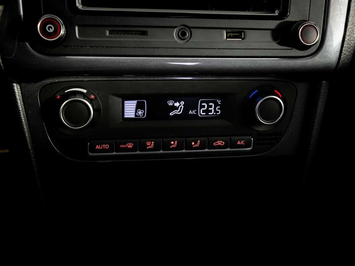 Купить Volkswagen Polo, 2018, 196 944 км, фото №13