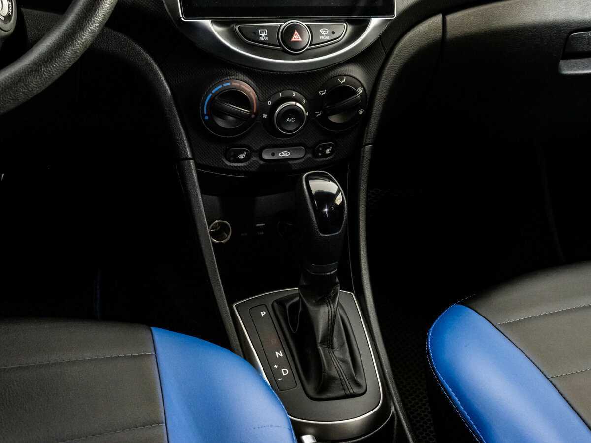 Купить Hyundai Solaris, 2016, 107 870 км, фото №14