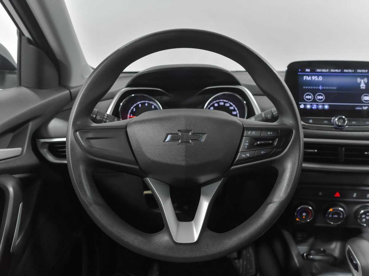 Купить Chevrolet Tracker, 2020, 55 003 км, фото №9