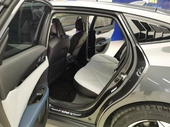 Купить Changan UNI-T, 2022, 56 200 км, фото №11