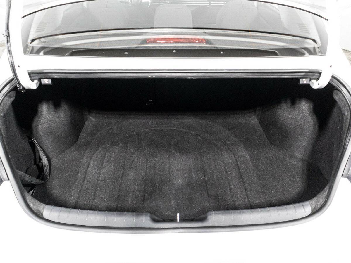 Купить Hyundai Elantra, 2021, 44 371 км, фото №15