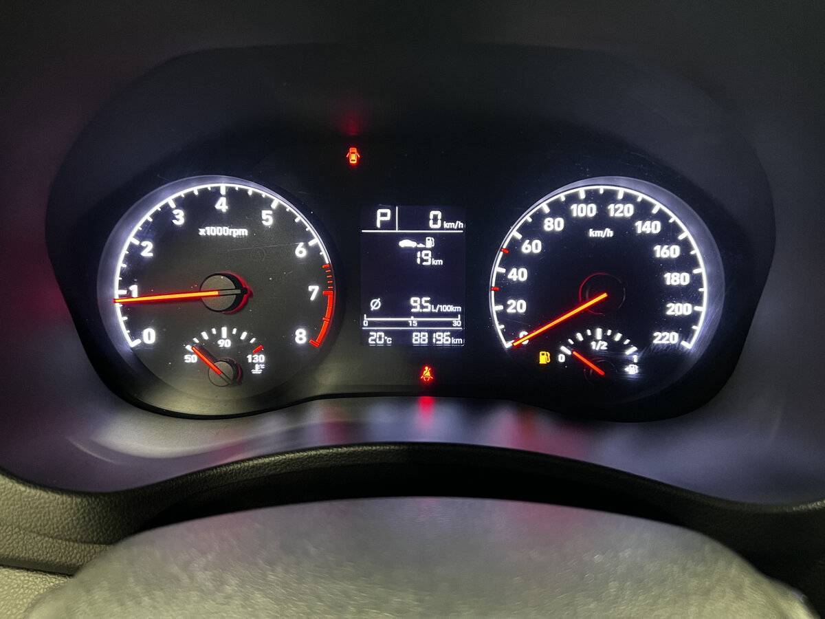 Купить Hyundai Solaris, 2017, 88 195 км, фото №13