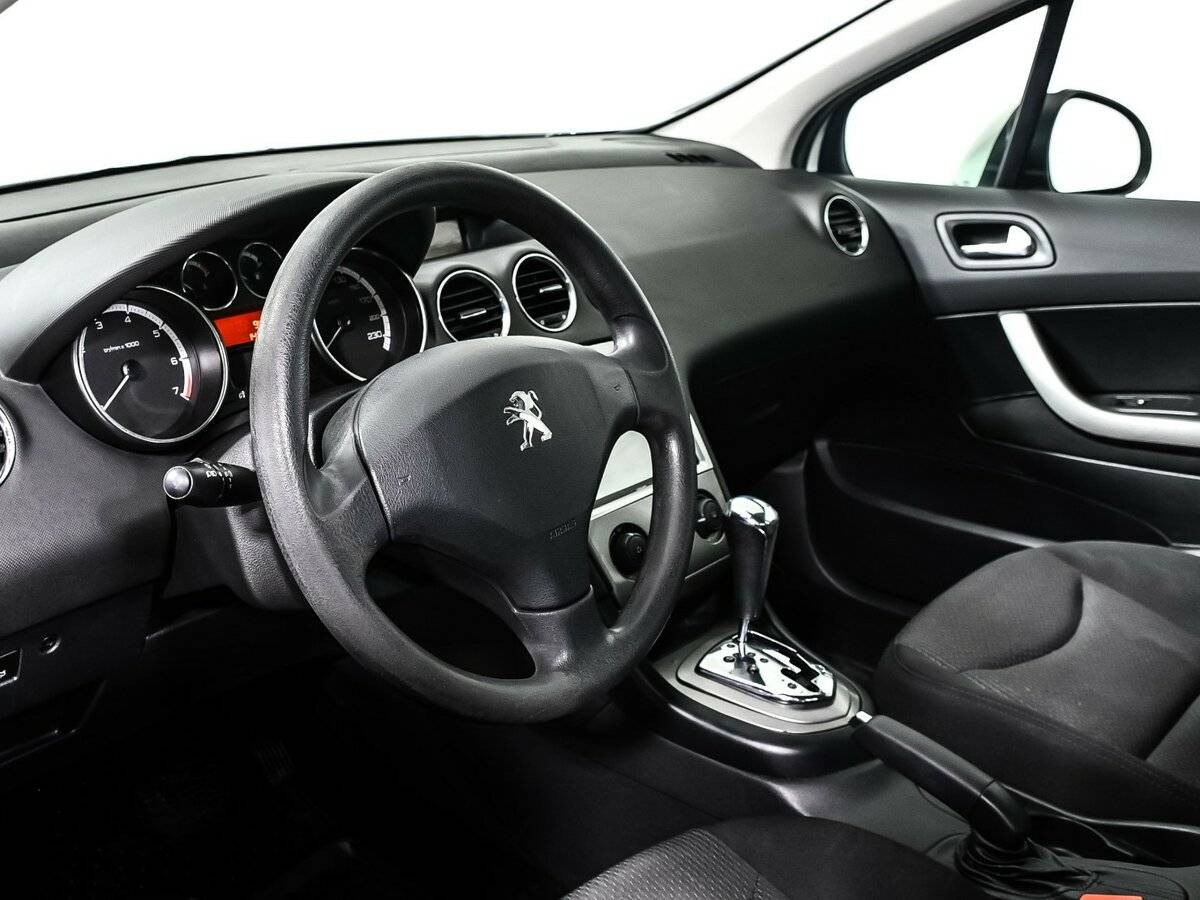 Купить Peugeot 408, 2012, 146 000 км, фото №12