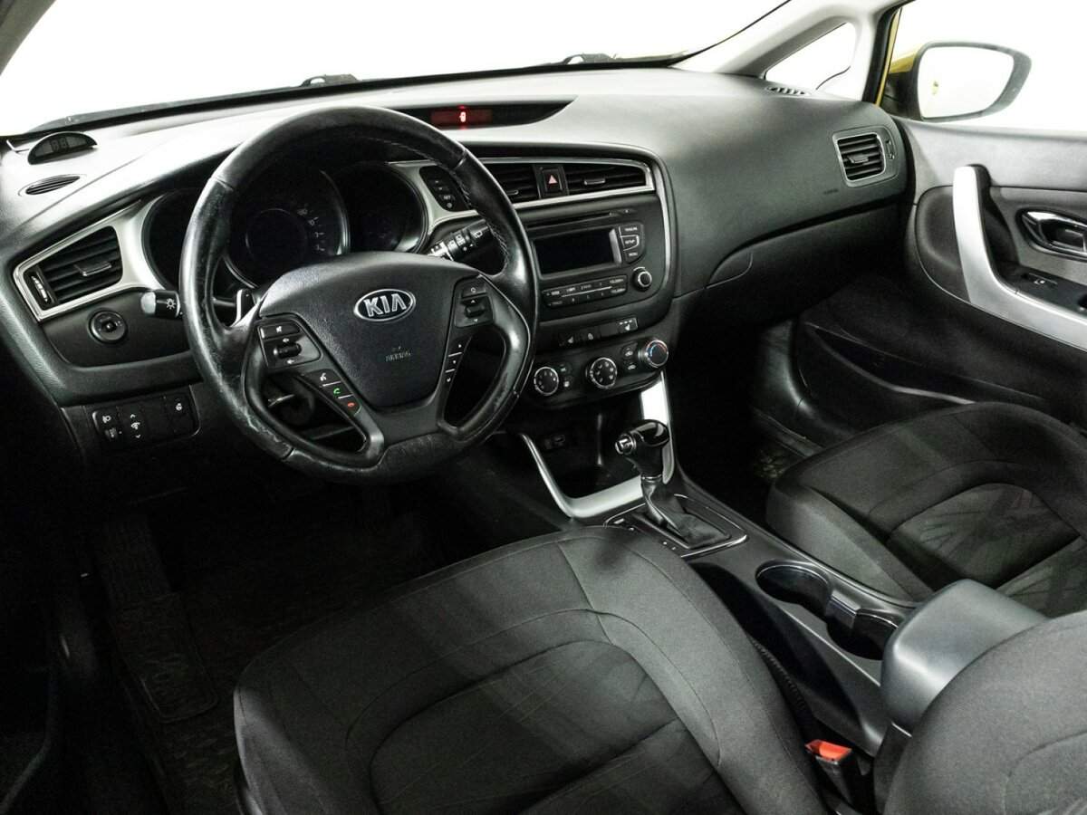 Купить Kia Ceed, 2016, 159 334 км, фото №11
