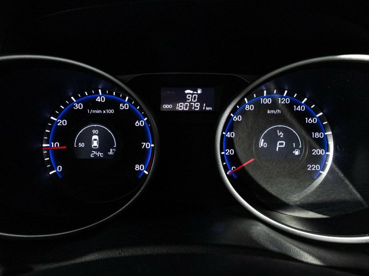 Купить Hyundai ix35, 2013, 180 790 км, фото №12