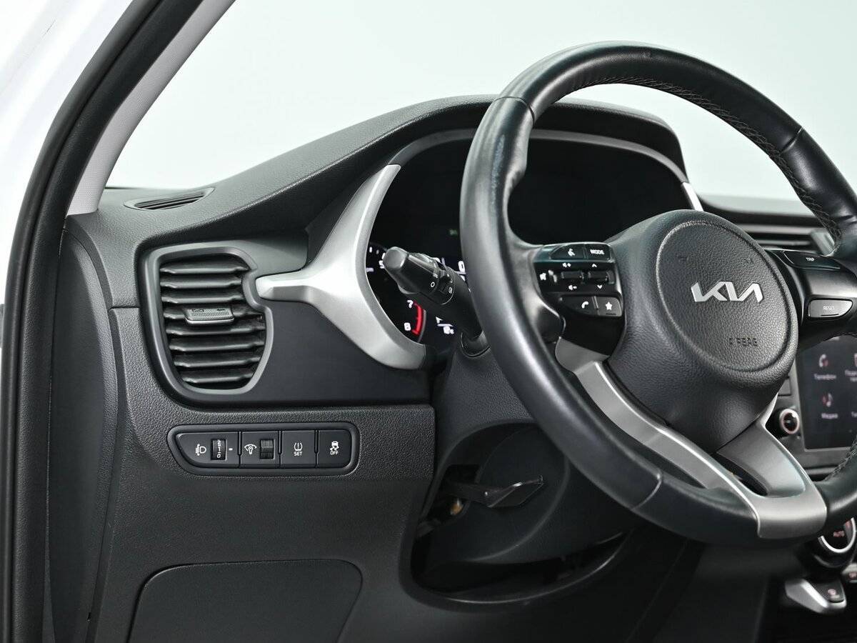 Купить Kia Rio, 2022, 124 000 км, фото №9