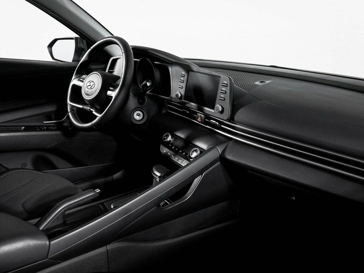 Купить Hyundai Elantra, 2021, 16 563 км, фото №9