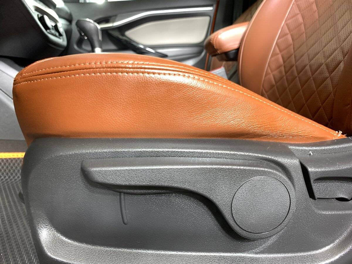 Купить Lada (ВАЗ) Vesta SW Cross, 2021, 101 703 км, фото №16