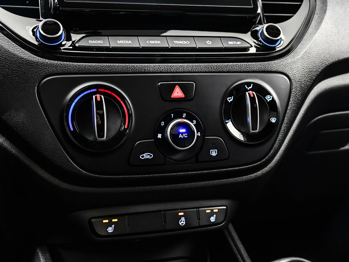 Купить Hyundai Solaris II Рестайлинг, 2021, 57 200 км, фото №14