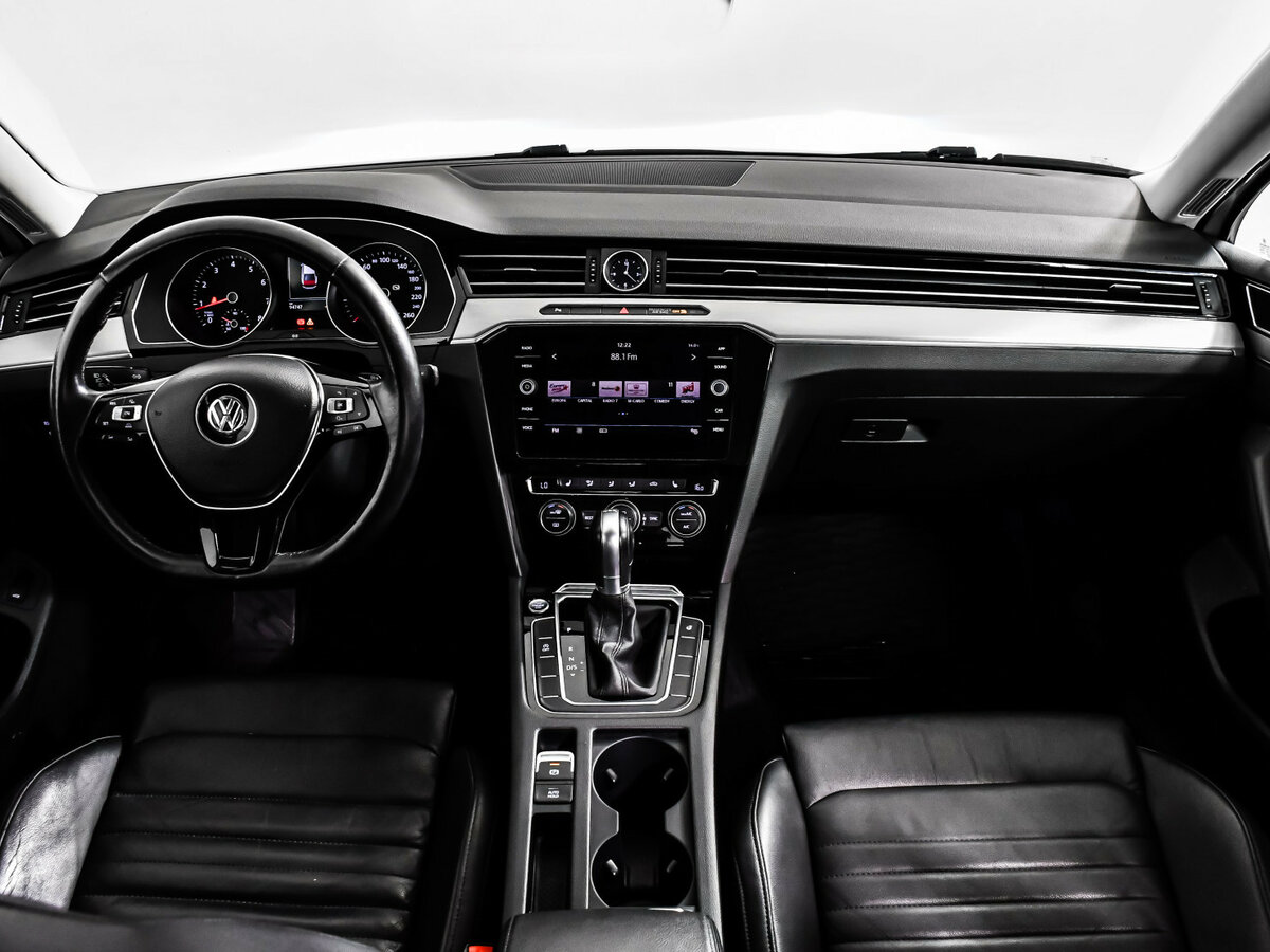 Купить Volkswagen Passat B8, 2018, 94 745 км, фото №10