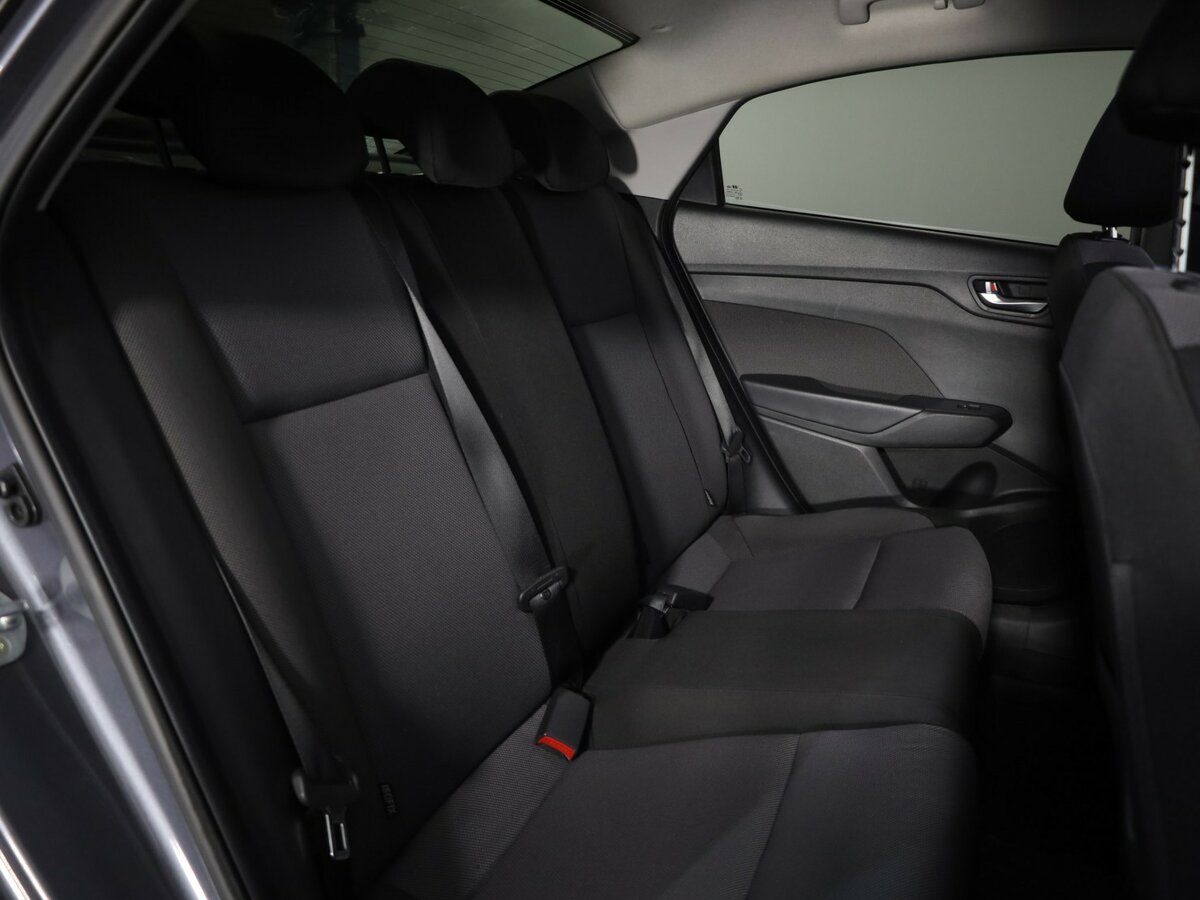 Купить Hyundai Solaris II Рестайлинг, 2021, 80 343 км, фото №17