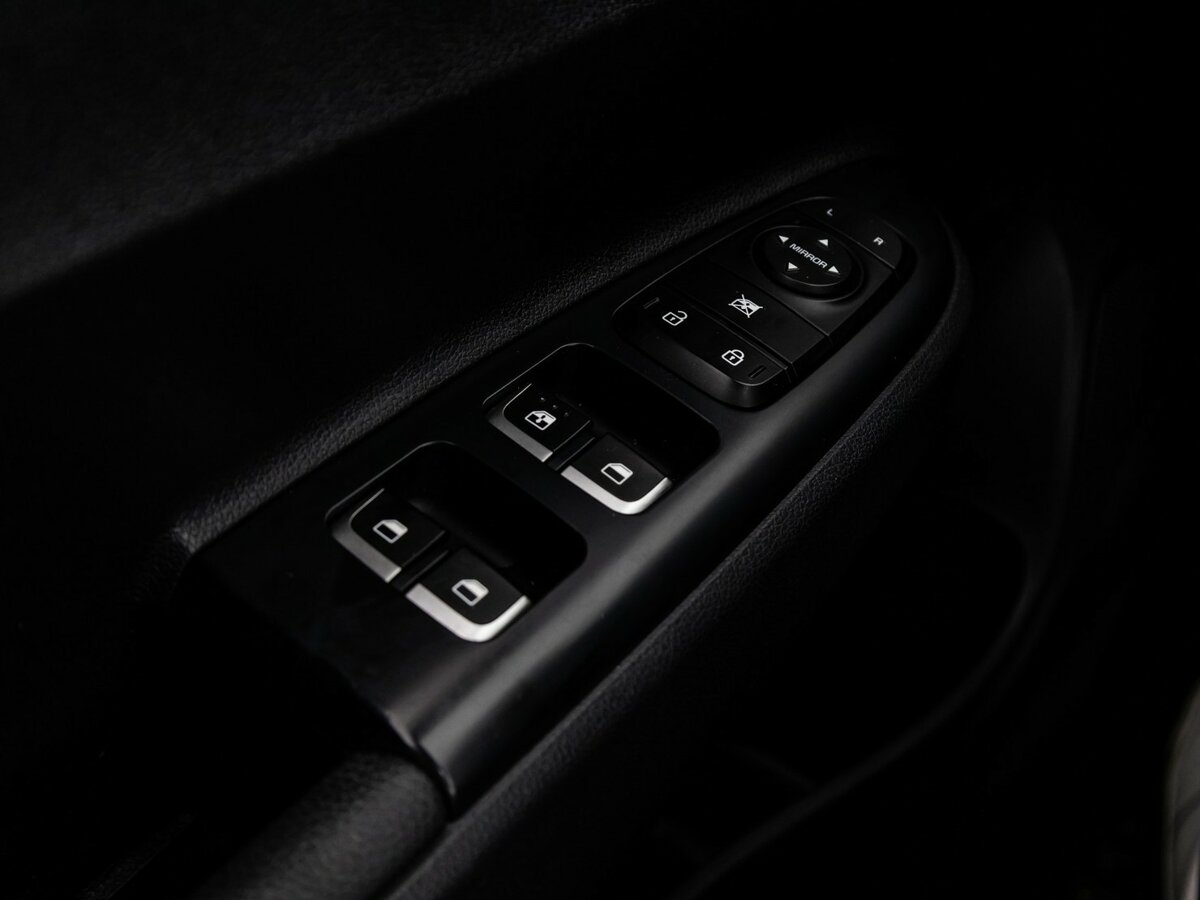 Купить Kia Rio X-Line IV, 2019, 167 840 км, фото №18